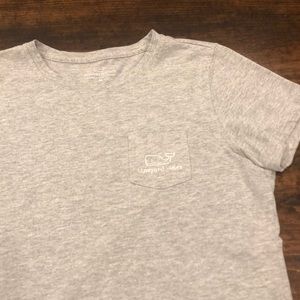 Super condition Vineyard Vines Tee!